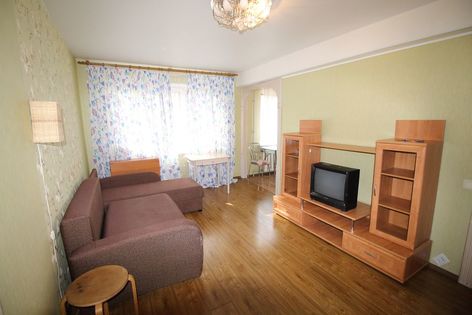 Продажа 2-комнатной квартиры, Санкт-Петербург, проспект Шаумяна,  дом 33