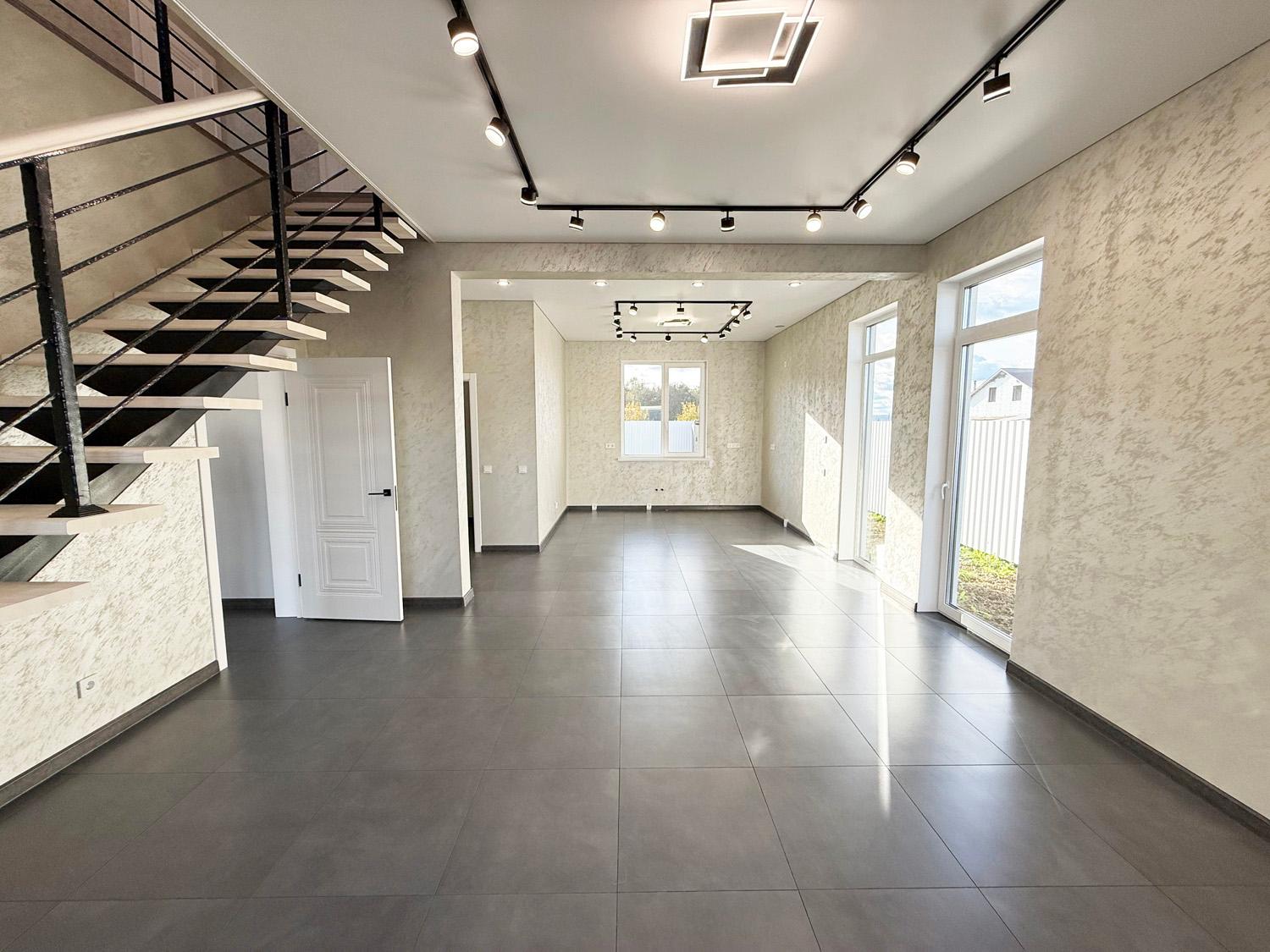 пос. Ропша, КП «Фазенда». Новый коттедж 186 кв.м на участке 10 соток