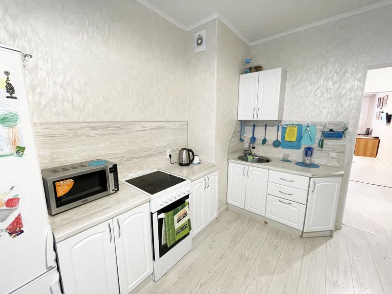 Санкт-Петербург, Зеленогорск. 1-комнатная квартира 46 кв.м