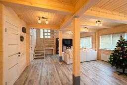 bab8c573-9922-425e-932e-15804efa6a2b