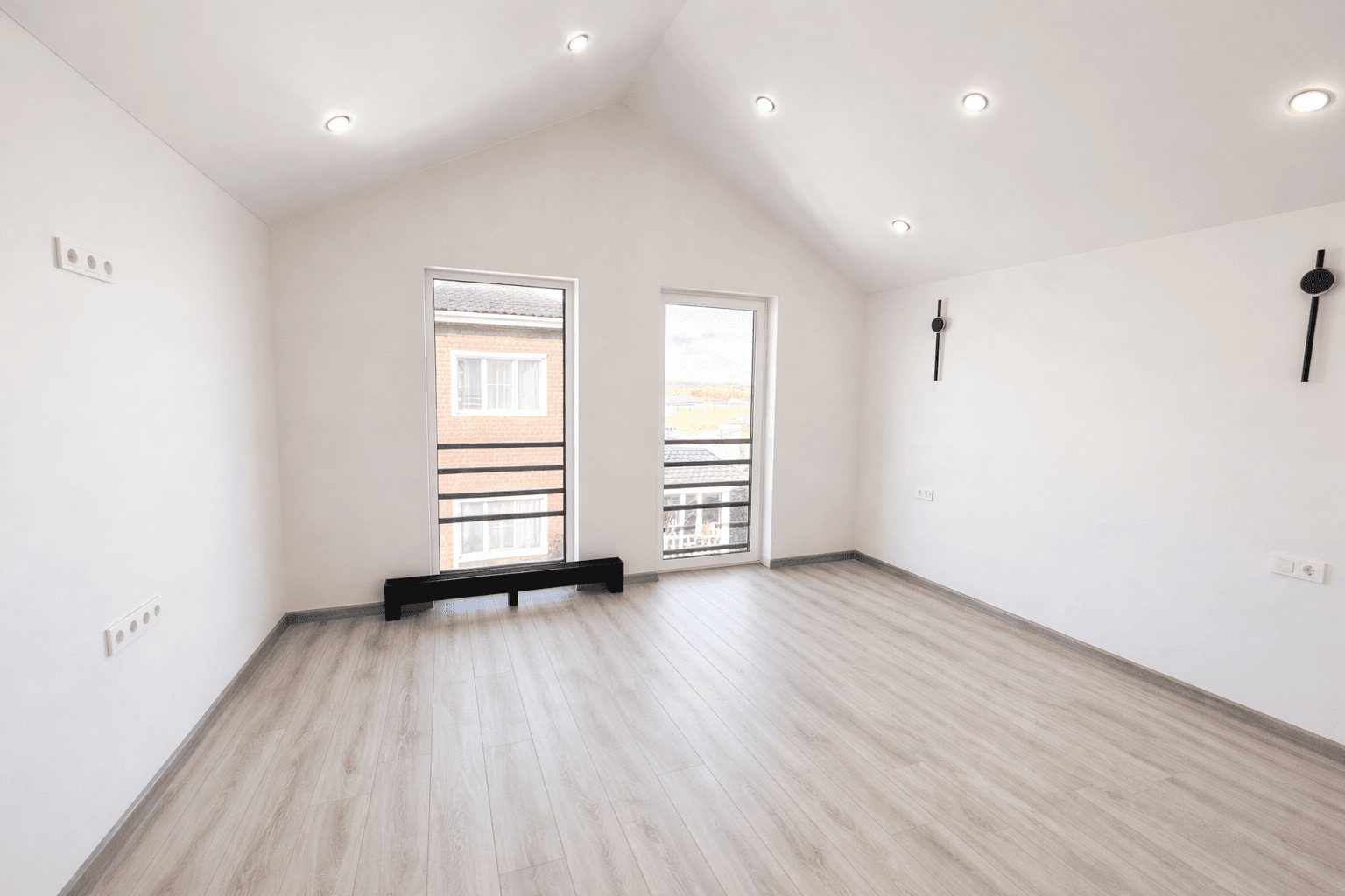 пос. Ропша, КП «Фазенда». Новый коттедж 186 кв.м на участке 10 соток