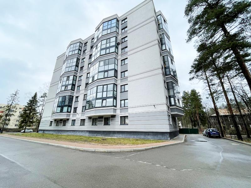 Санкт-Петербург, Зеленогорск. 1-комнатная квартира 46 кв.м