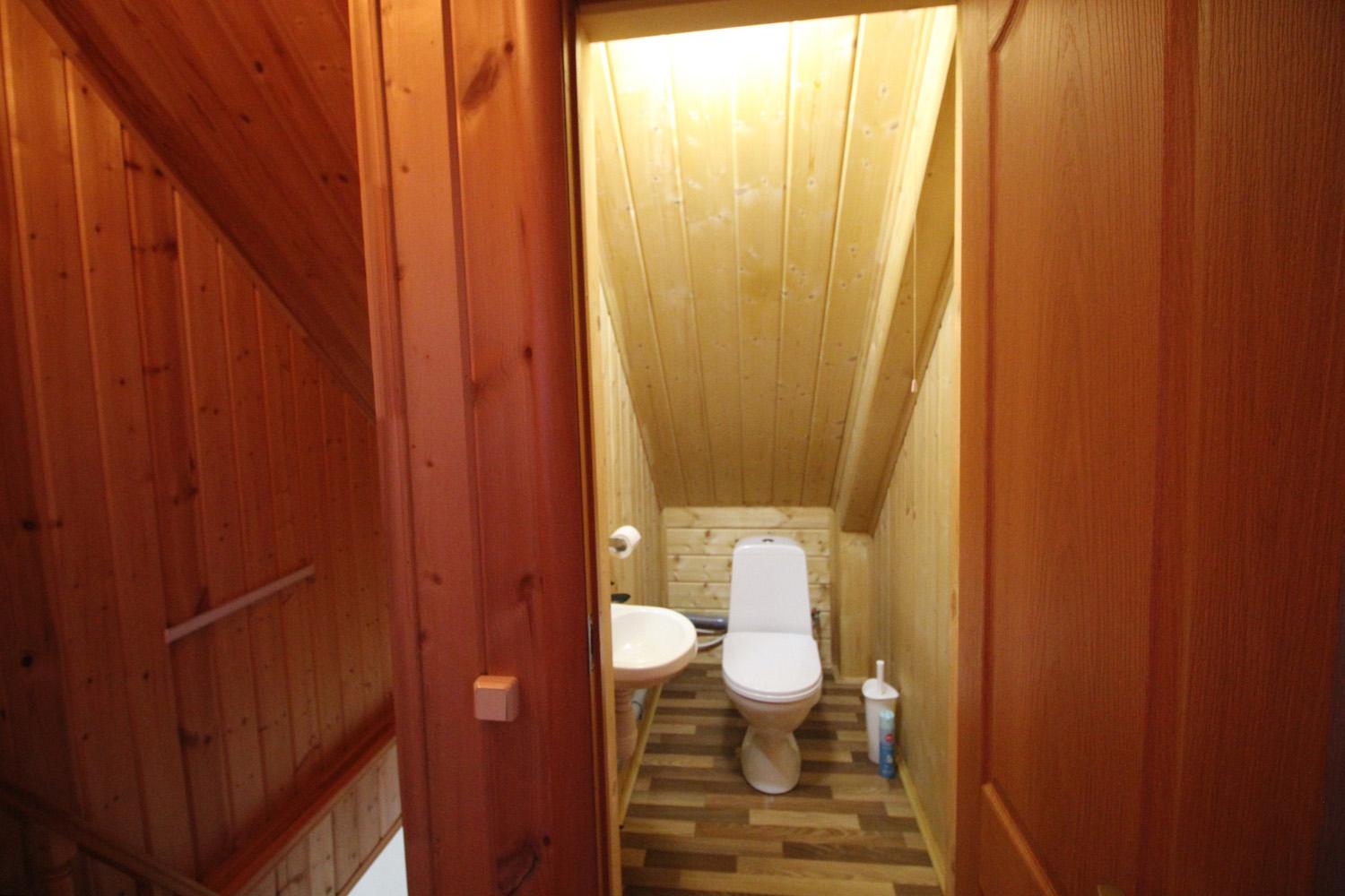 д. Малое Коновалово. Зимний дом 110 кв.м на участке 7,6 соток