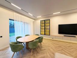 fa9c1aec-237c-4903-8ab3-652402d4f82f