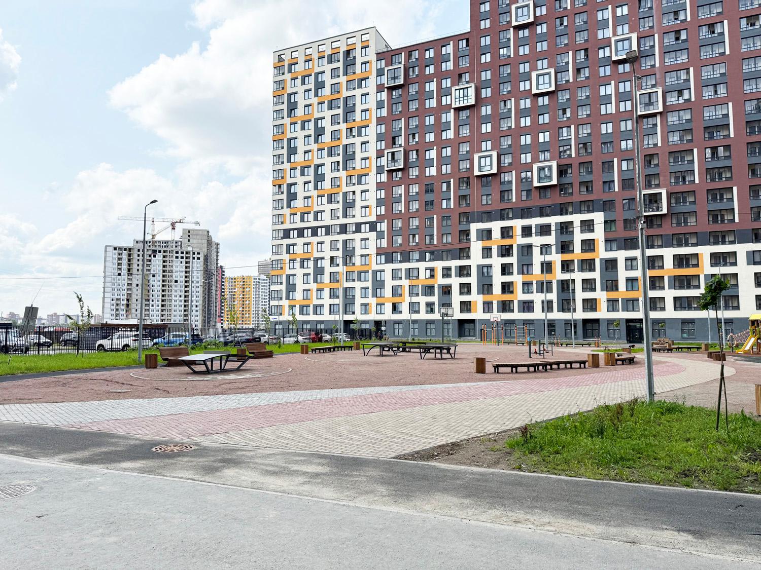 д. Новосаратовка. 1-комнатная квартира 33,5 кв.м