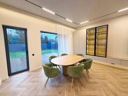 7d056d04-7651-4899-8898-409bb68f1c39