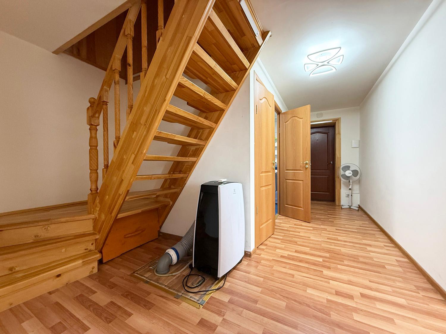 д. Малое Коновалово, ИЖС. Зимний дом 110 кв.м на участке 7,6 соток