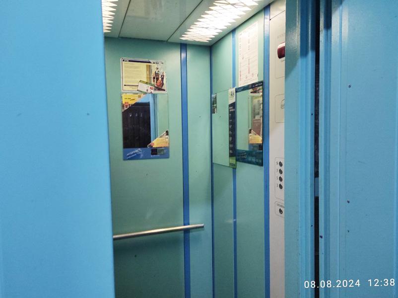 Санкт-Петербург, Колпино. 4-комнатная квартира 73,6 кв.м