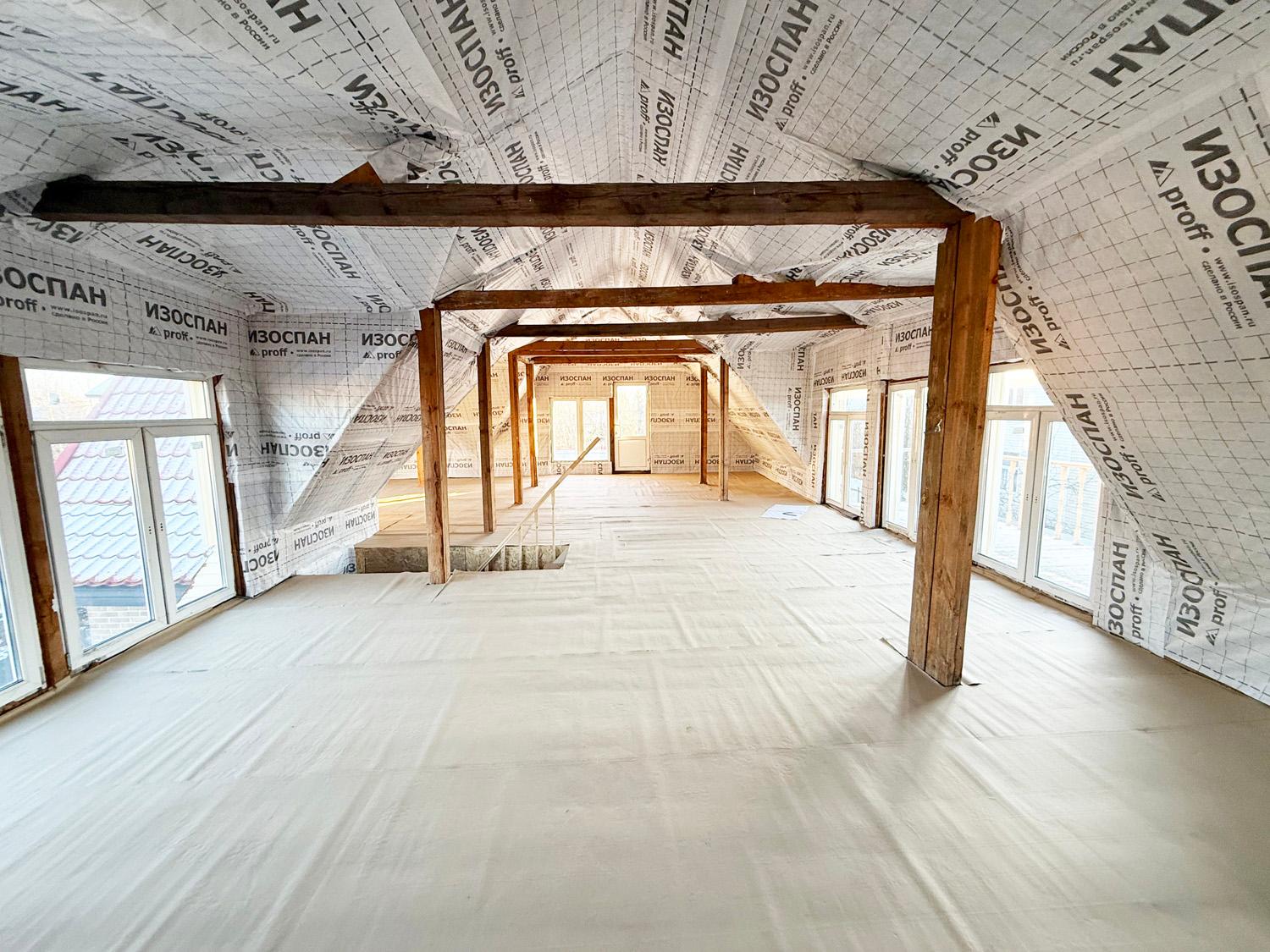 Санкт-Петербург, пос. Володарский (Сергиево). Коттедж 243 кв.м на участке 10 соток