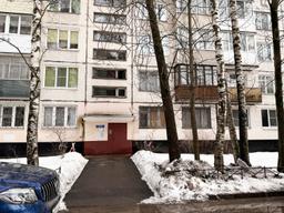 4b808742-b21e-40d0-a882-b7d3a84f4747