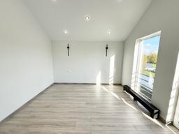 7e840edd-d17d-473f-8734-a1685c9099bb