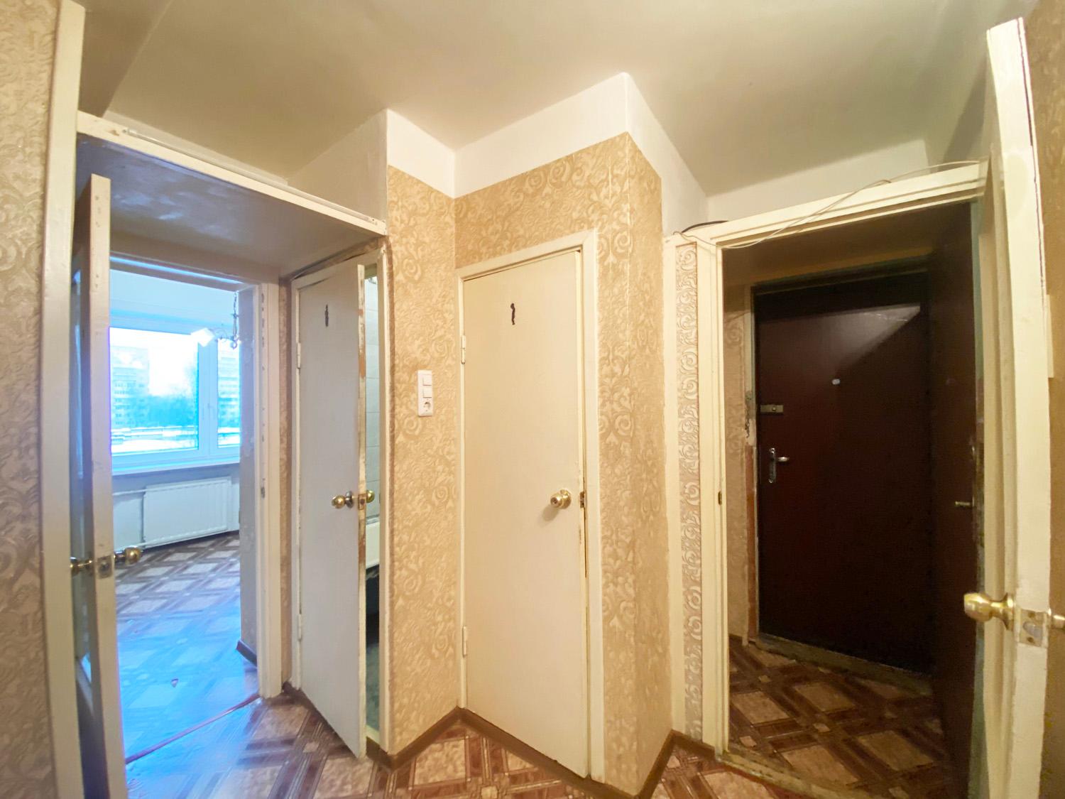 Санкт-Петербург, Колпино. 4-комнатная квартира 74,3 кв.м