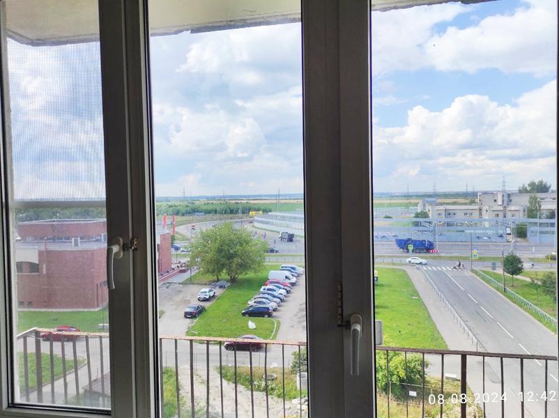 Санкт-Петербург, Колпино. 4-комнатная квартира 73,6 кв.м
