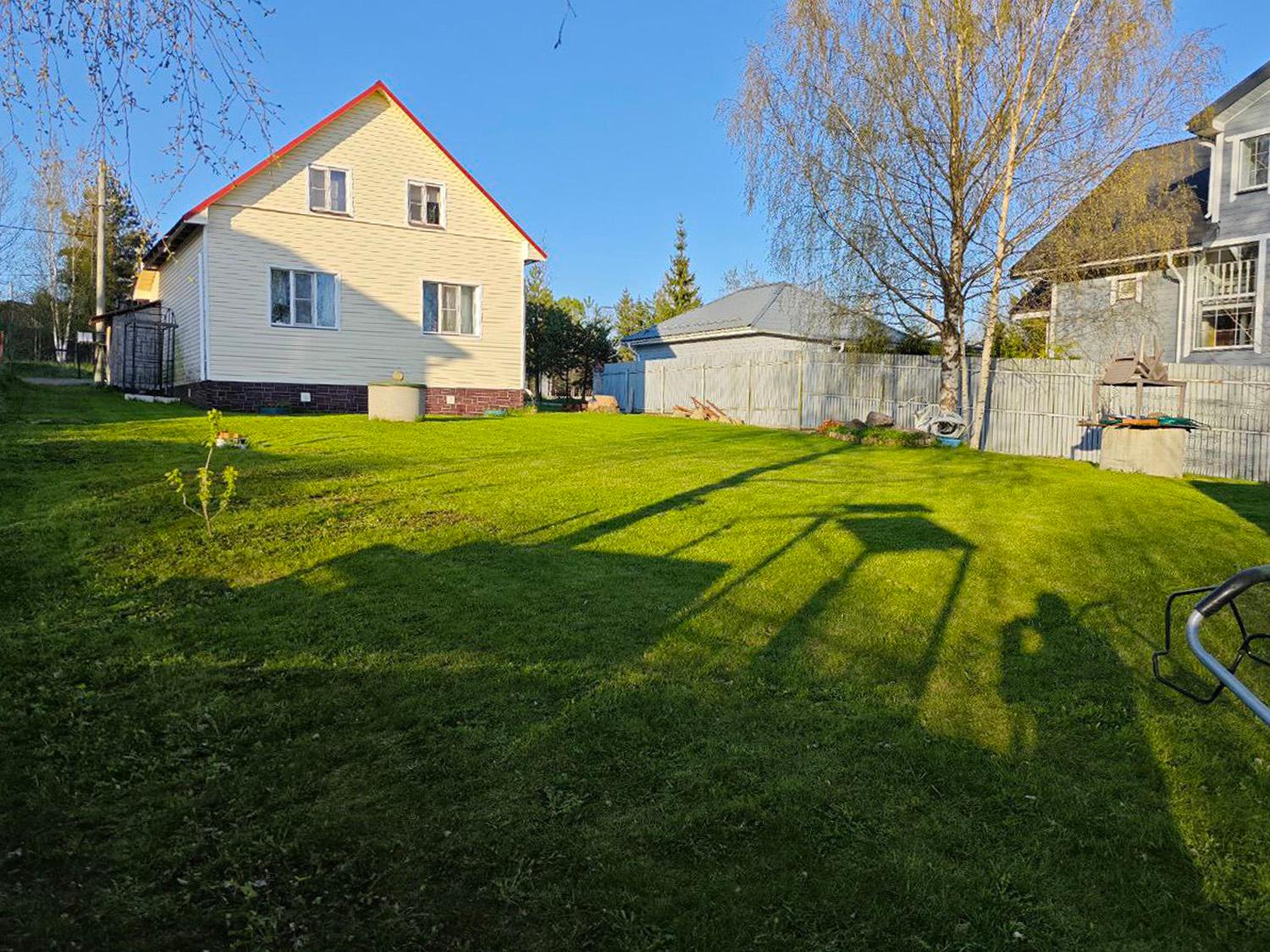 д. Малое Коновалово. Зимний дом 110 кв.м на участке 7,6 соток