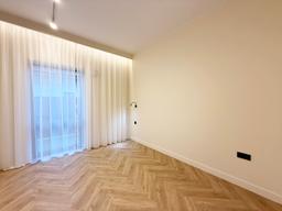 c2500952-8bb4-4698-bb01-aab6a3bce3ac