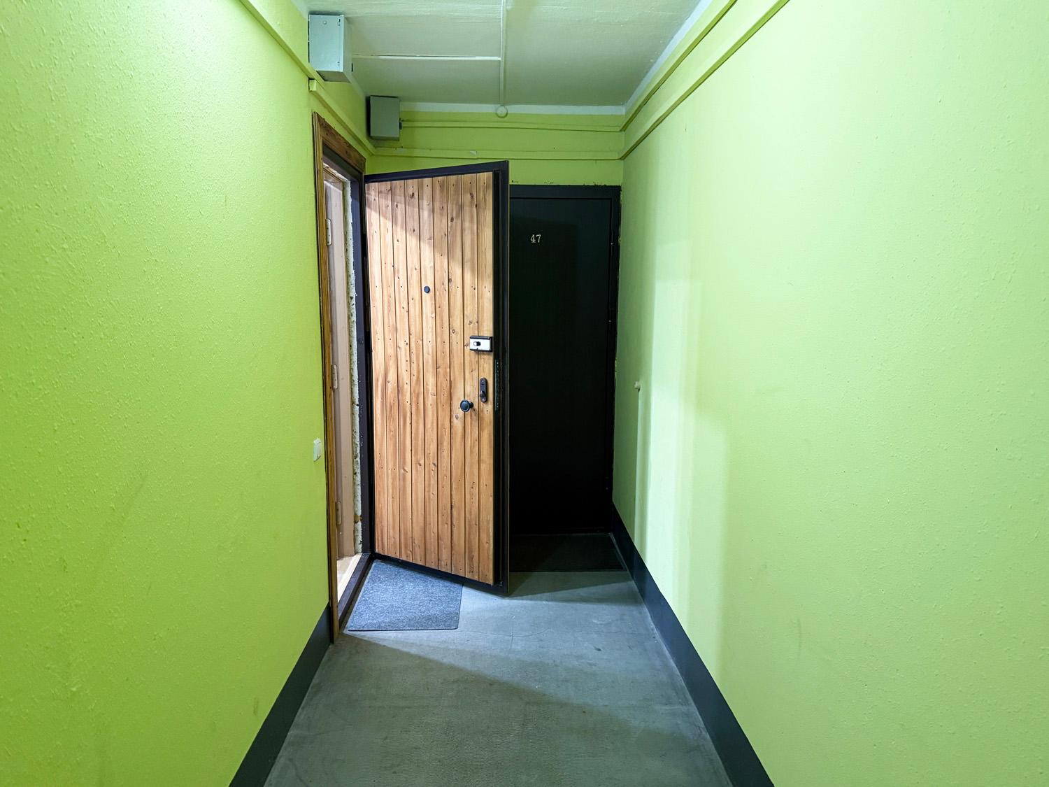 м. «Улица Дыбенко» . 1-комнатная квартира 33 кв.м