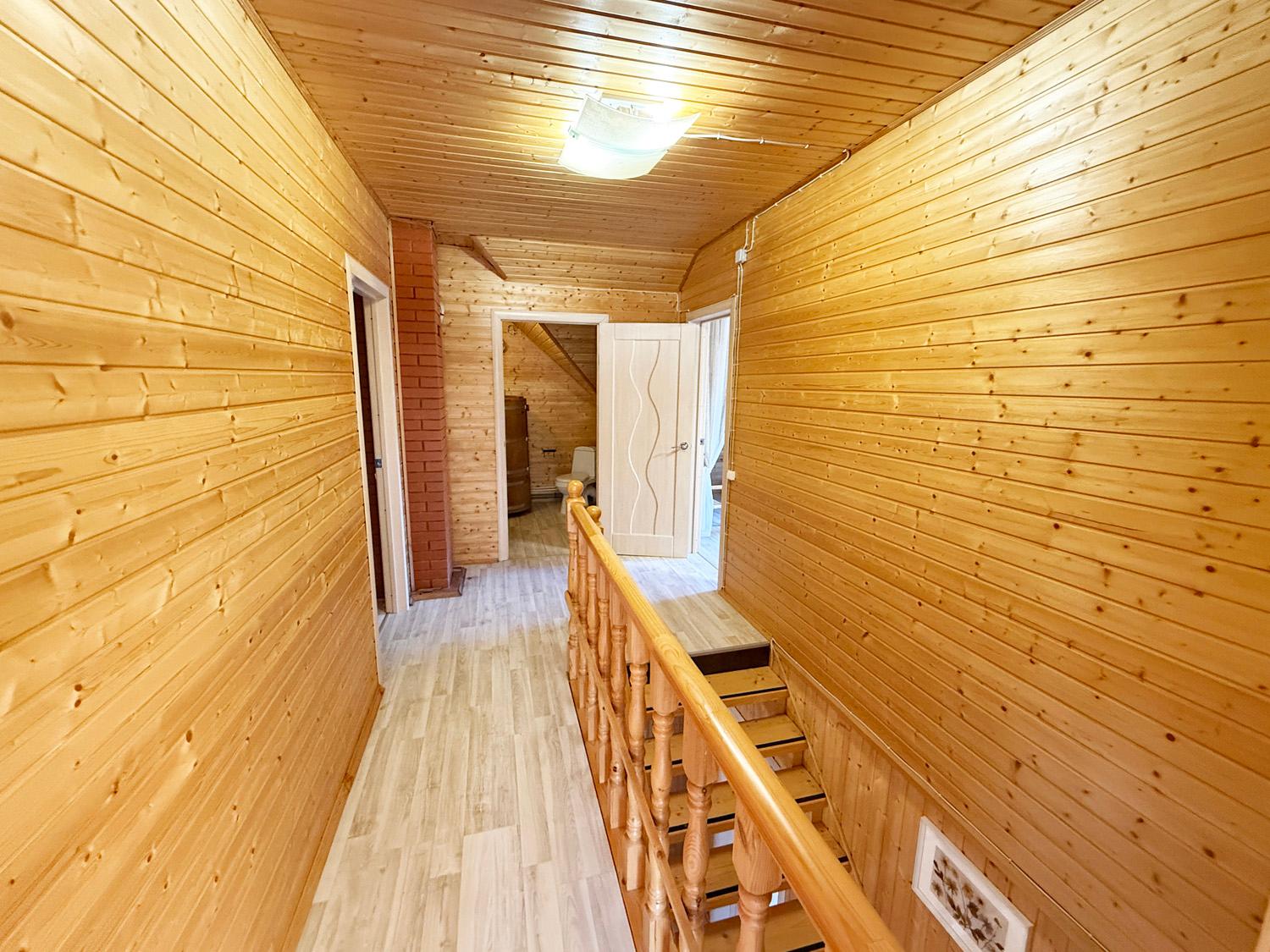 д. Гарболово. Дом у озера 162 кв.м на участке 8 соток