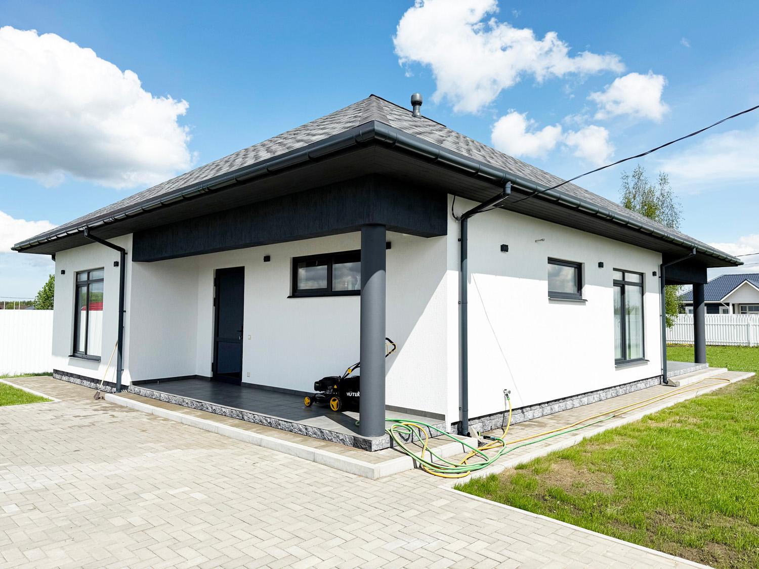 пос. Ропша, КП «Фазенда». Новый коттедж 135 кв.м на участке 10 соток