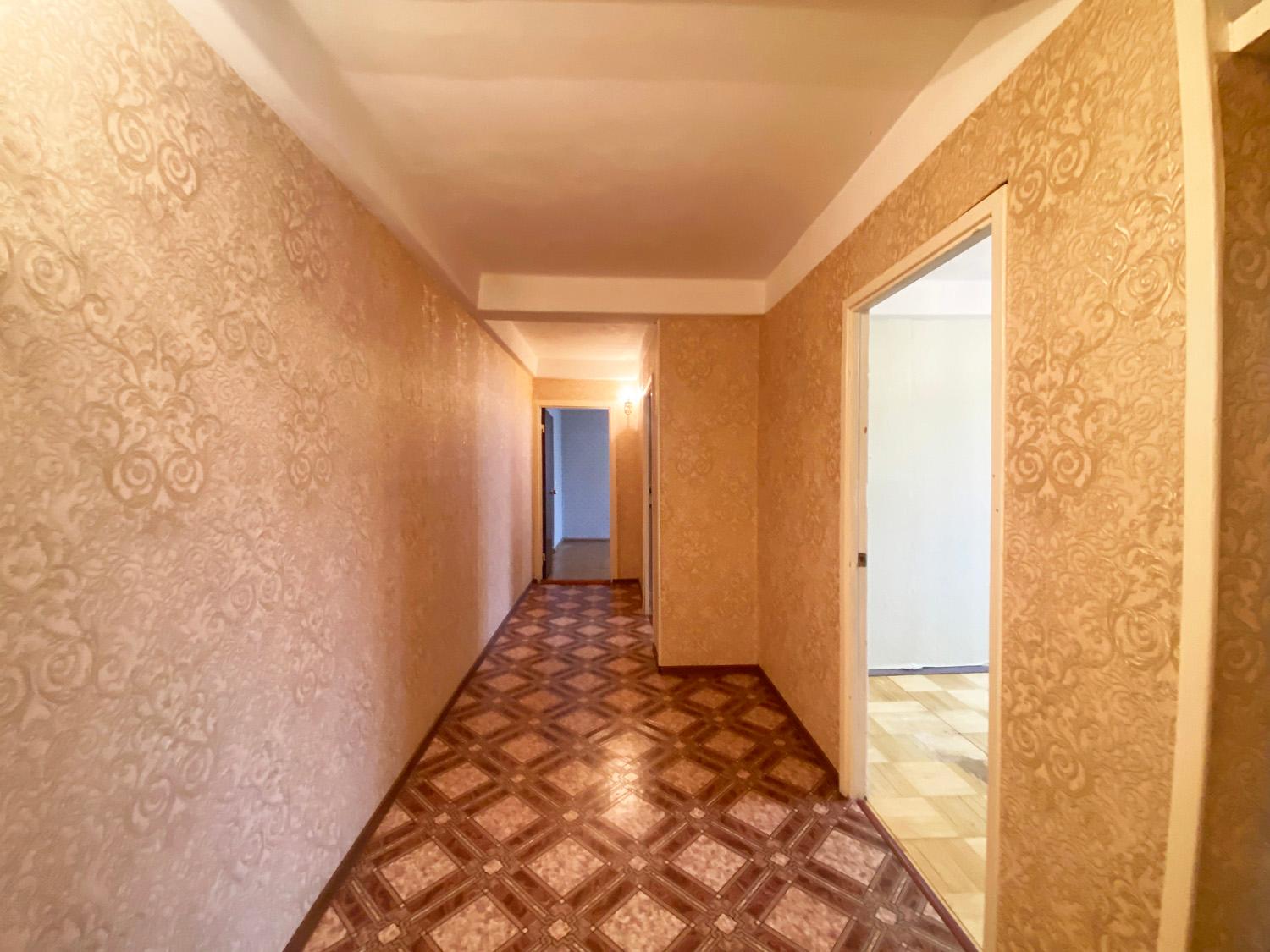 Санкт-Петербург, Колпино. 4-комнатная квартира 74,3 кв.м