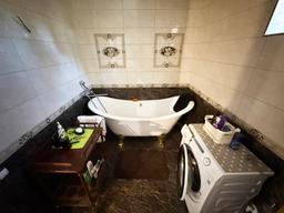 958ca605-6d80-4fe8-b71b-7fb4283692ff