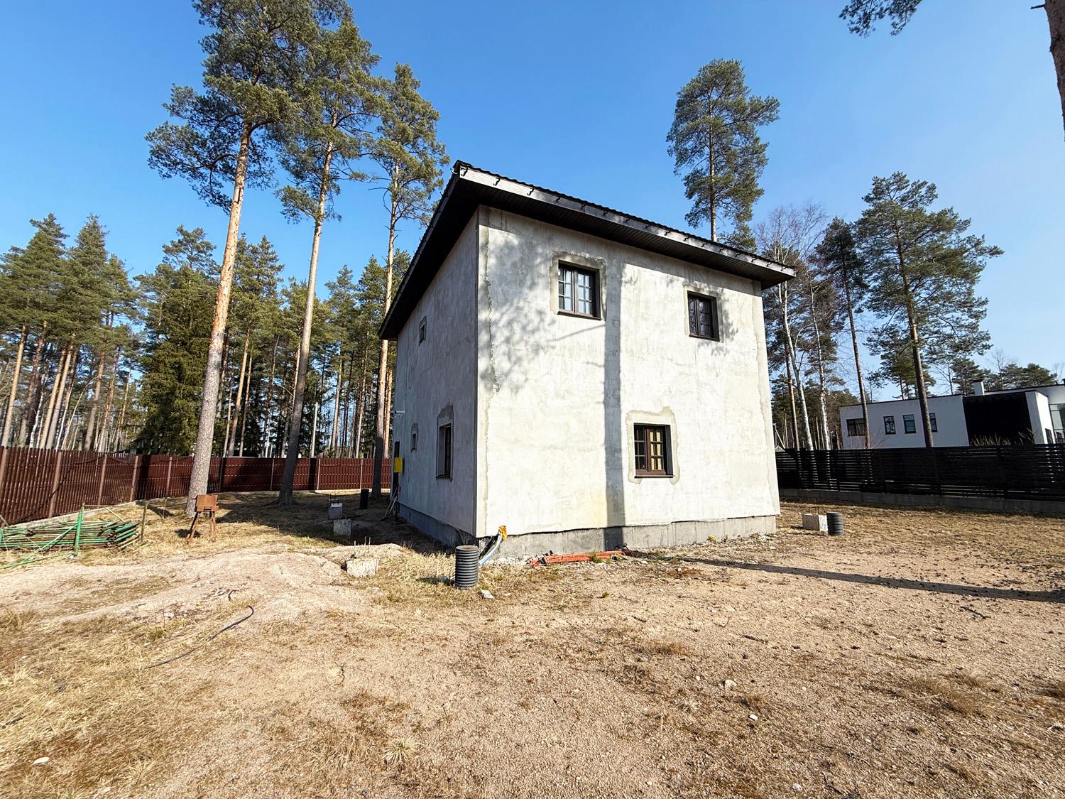 п. Приветнинское. Коттедж 160 кв.м на берегу реки, участок 27 соток