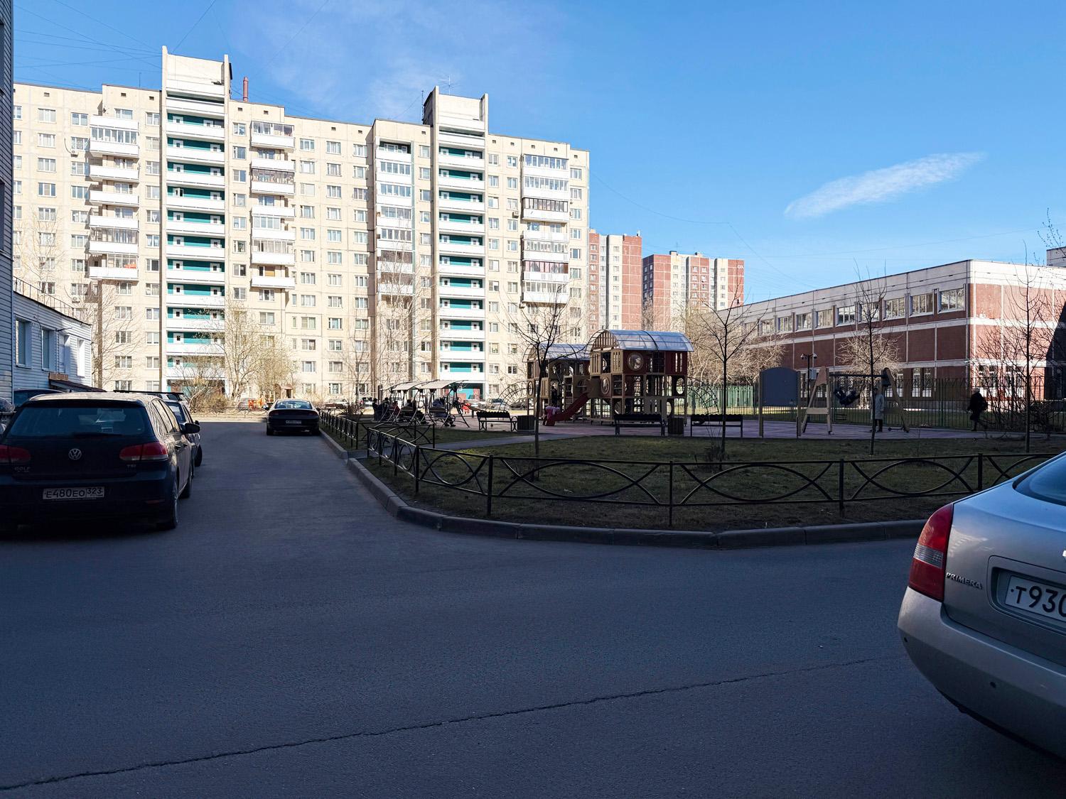 м. «Ладожская». 3-комнатная квартира 60,9 кв.м