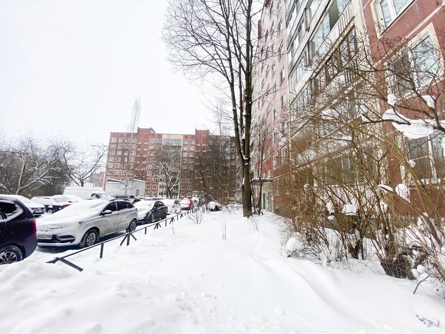 Санкт-Петербург, Колпино. 4-комнатная квартира 74,3 кв.м