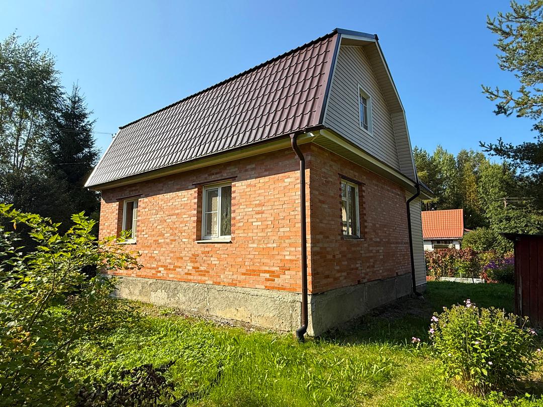 д. Керро. Дом 92,5 кв.м с баней у оз. Ройка на участке 9,5 соток