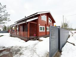 53cf057e-7069-45cc-8524-57cc2e2124b5