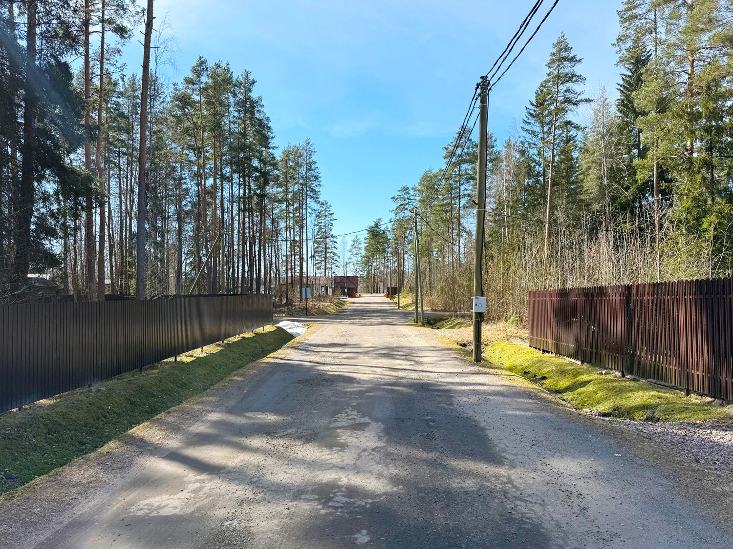 пос. Малышево. Участок 10 соток на берегу Пионерского оз.