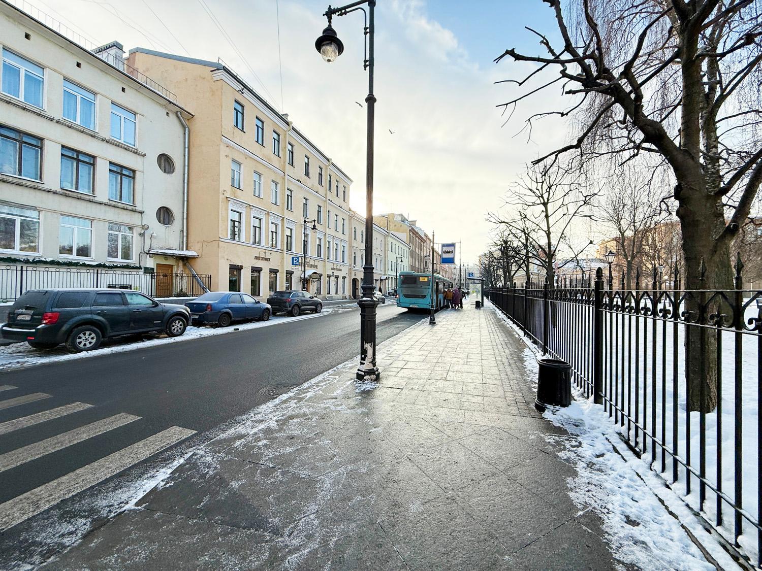 м. «Чернышевская». 5-комнатная квартира 130 кв.м