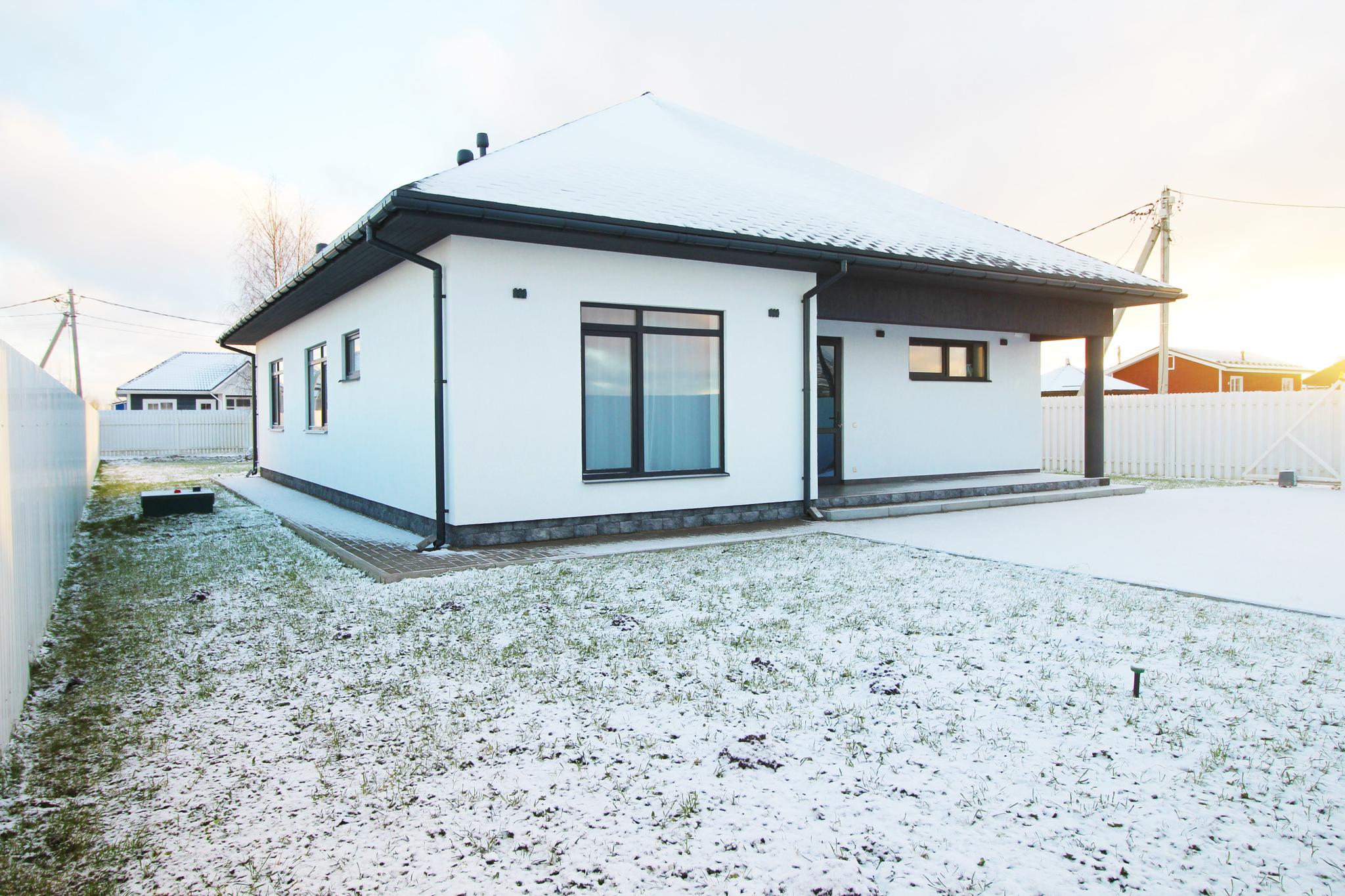 пос. Ропша, КП «Фазенда». Новый коттедж 135 кв.м на участке 10 соток