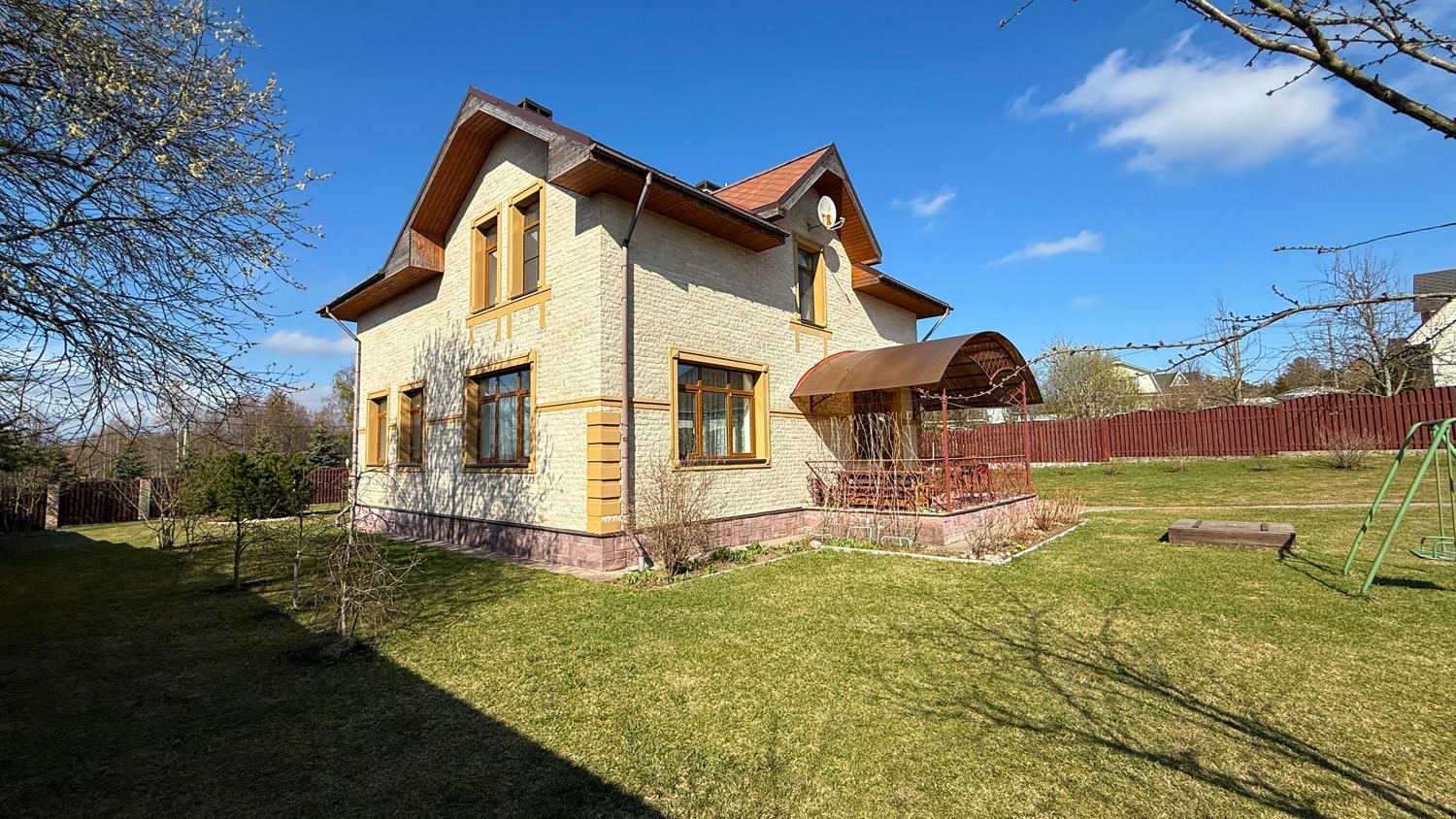д. Светлое. ИЖС коттедж 195 кв.м на участке 16 соток