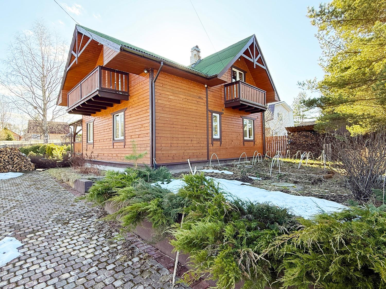 д. Гарболово. Дом у озера 162 кв.м на участке 8 соток