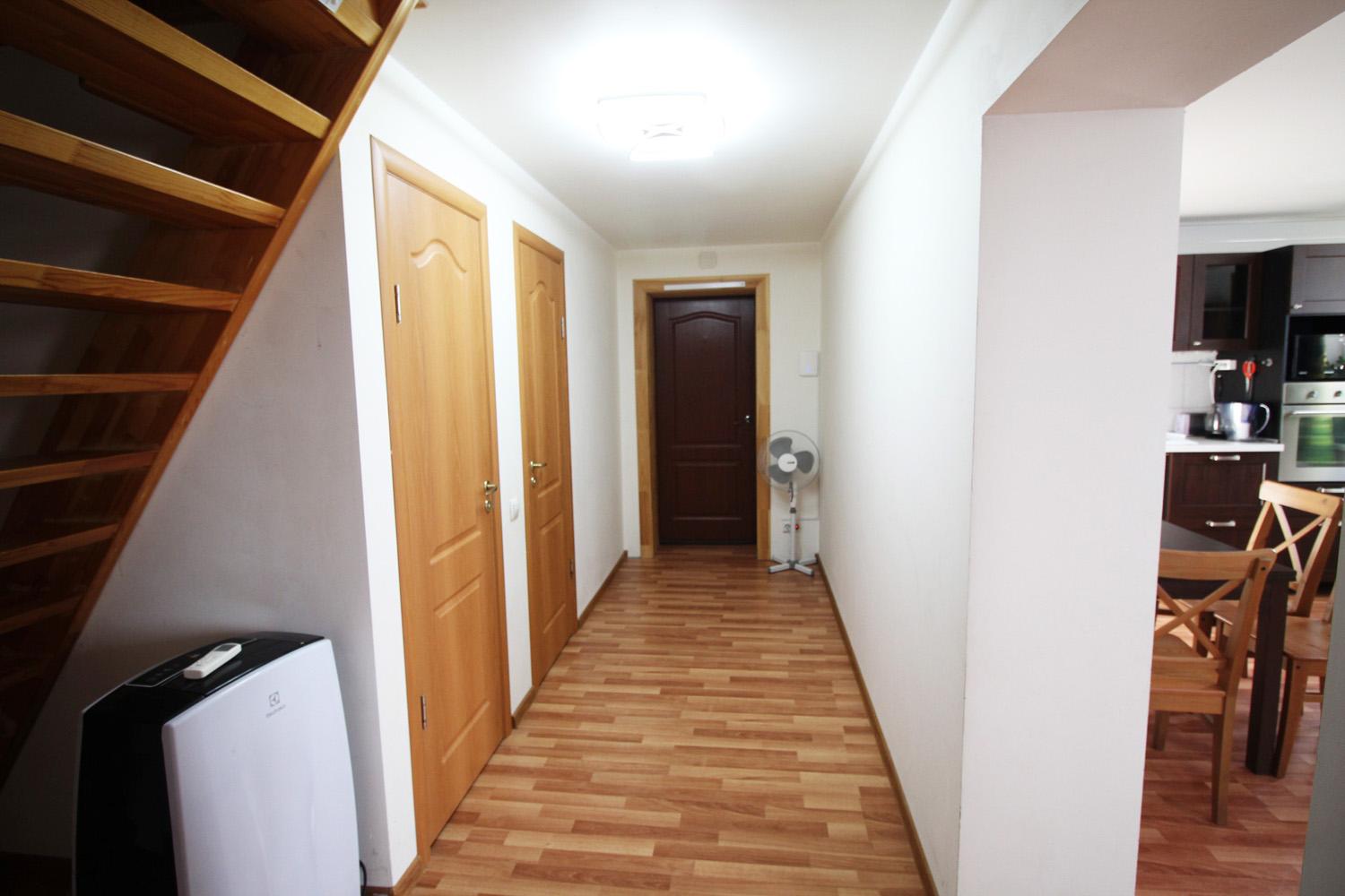 д. Малое Коновалово. Зимний дом 110 кв.м на участке 7,6 соток