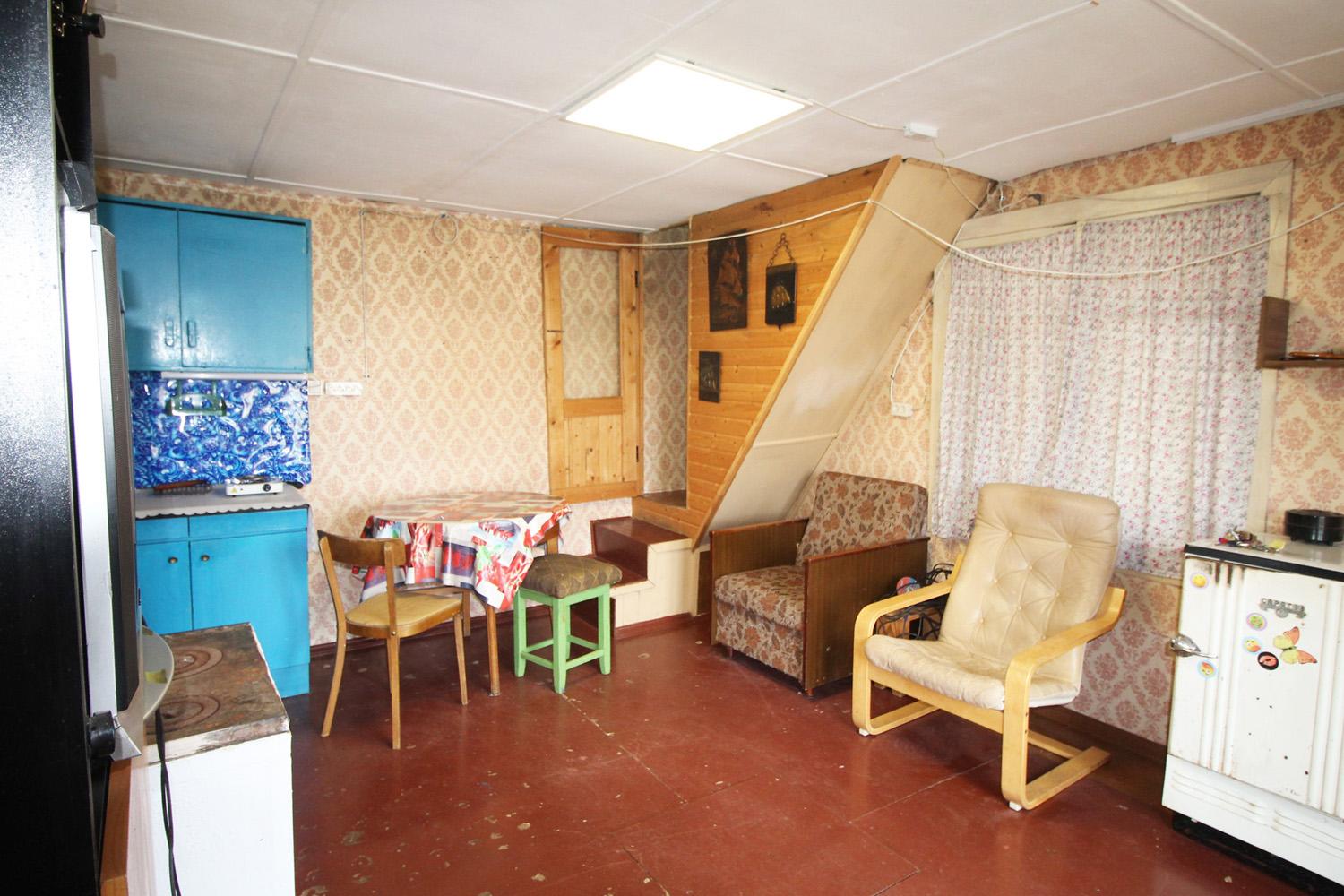 Кобрино массив. Дачный дом 40 кв.м на участке 6 соток