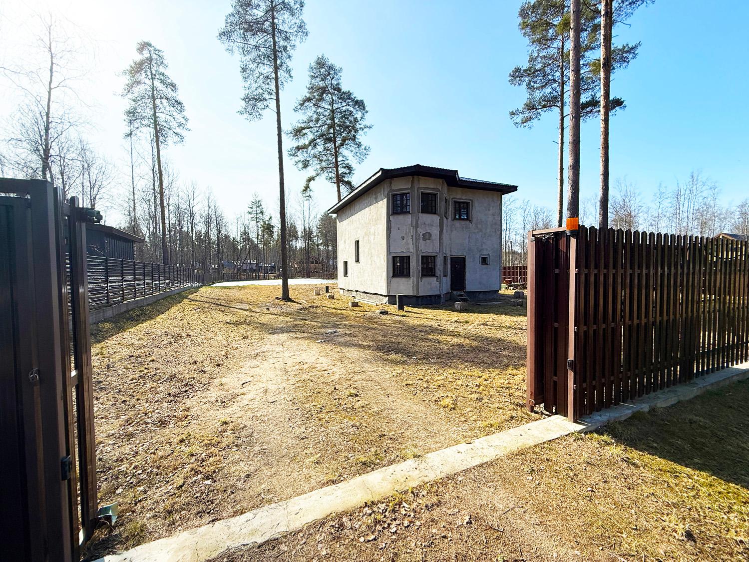 п. Приветнинское. Коттедж 160 кв.м на берегу реки, участок 27 соток