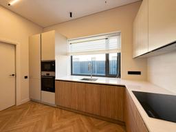 35ee3e95-e66e-40fe-b139-56fe194979fe