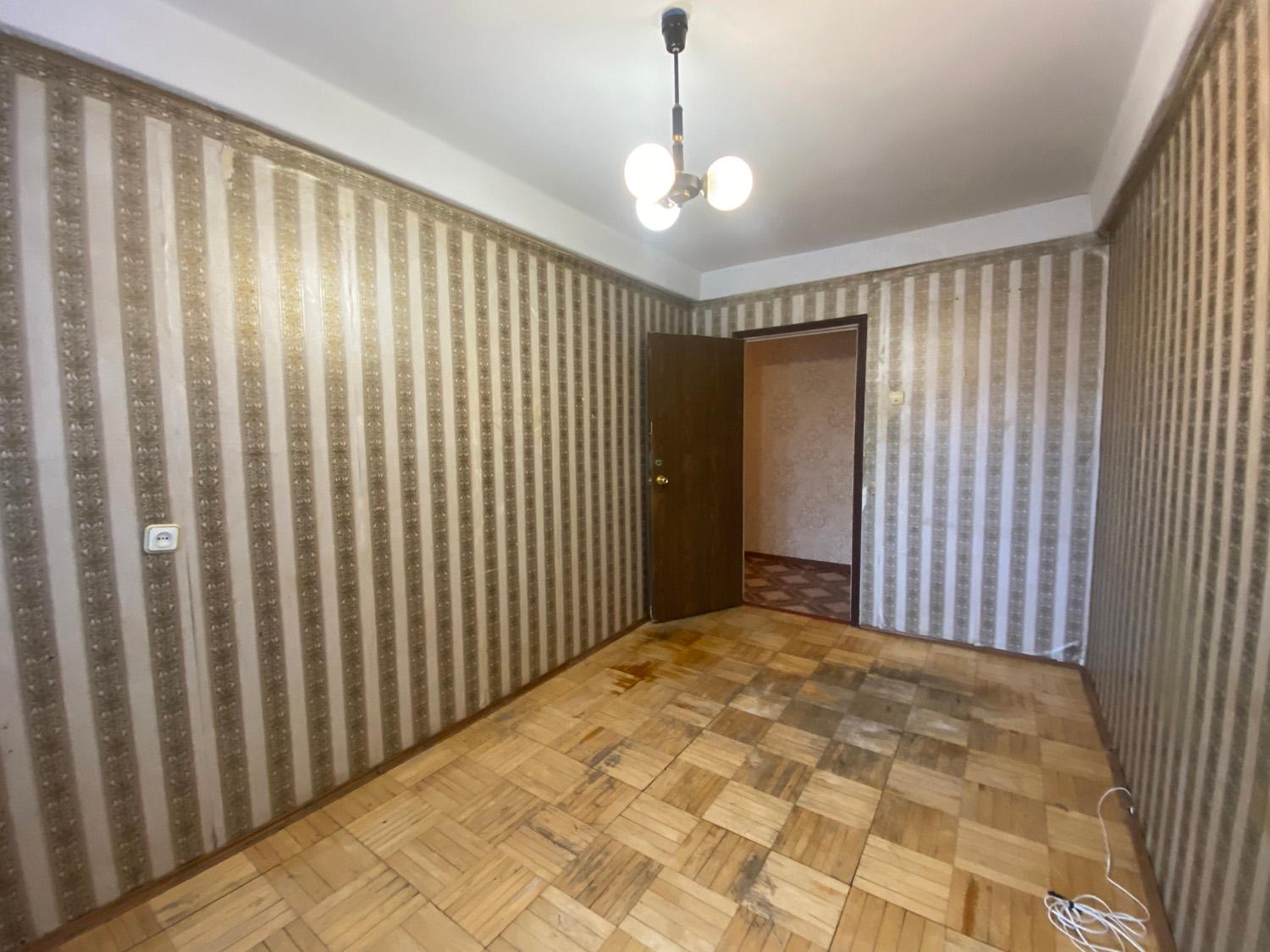 Санкт-Петербург, Колпино. 4-комнатная квартира 74,3 кв.м