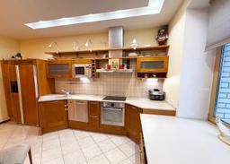 695b3900-07a3-4fd2-8f4d-e14189a891fc