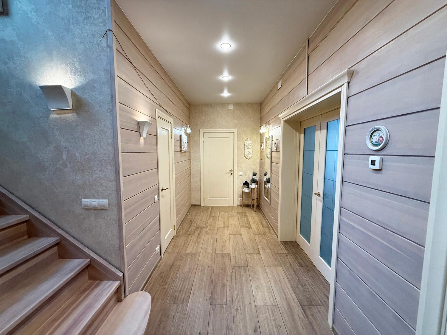 КП «Лемболово-Парк». Коттедж 317 кв.м на участке 15 соток В АРЕНДУ