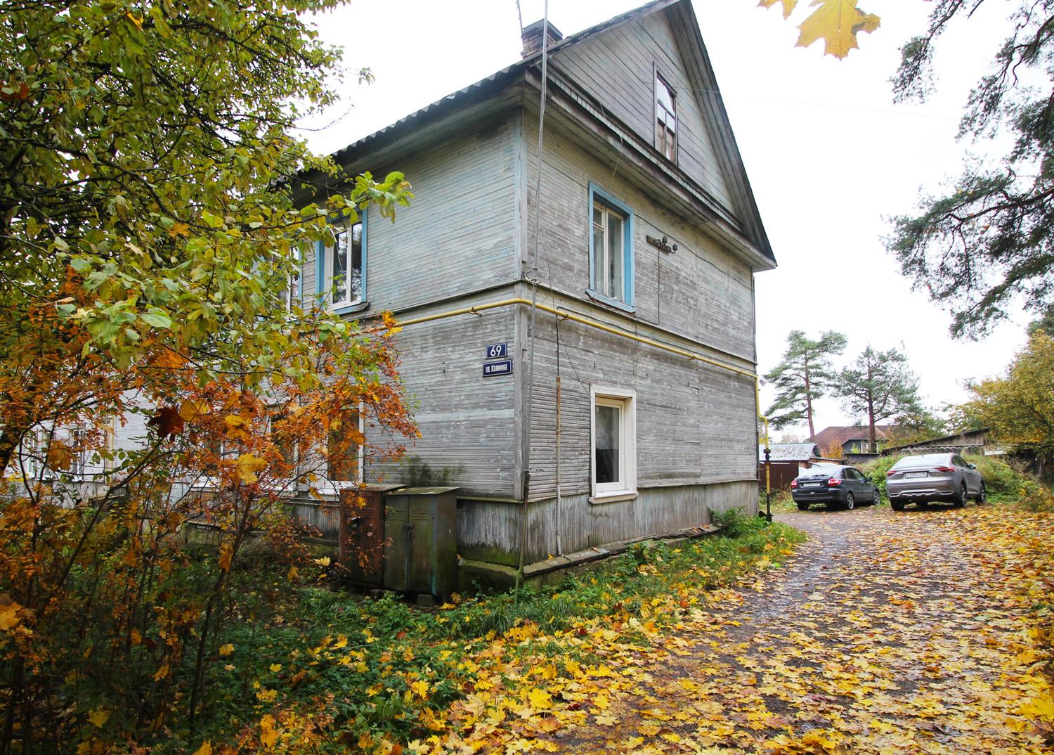 пгт. Тайцы. 2-комнатная квартира 36,2 кв.м