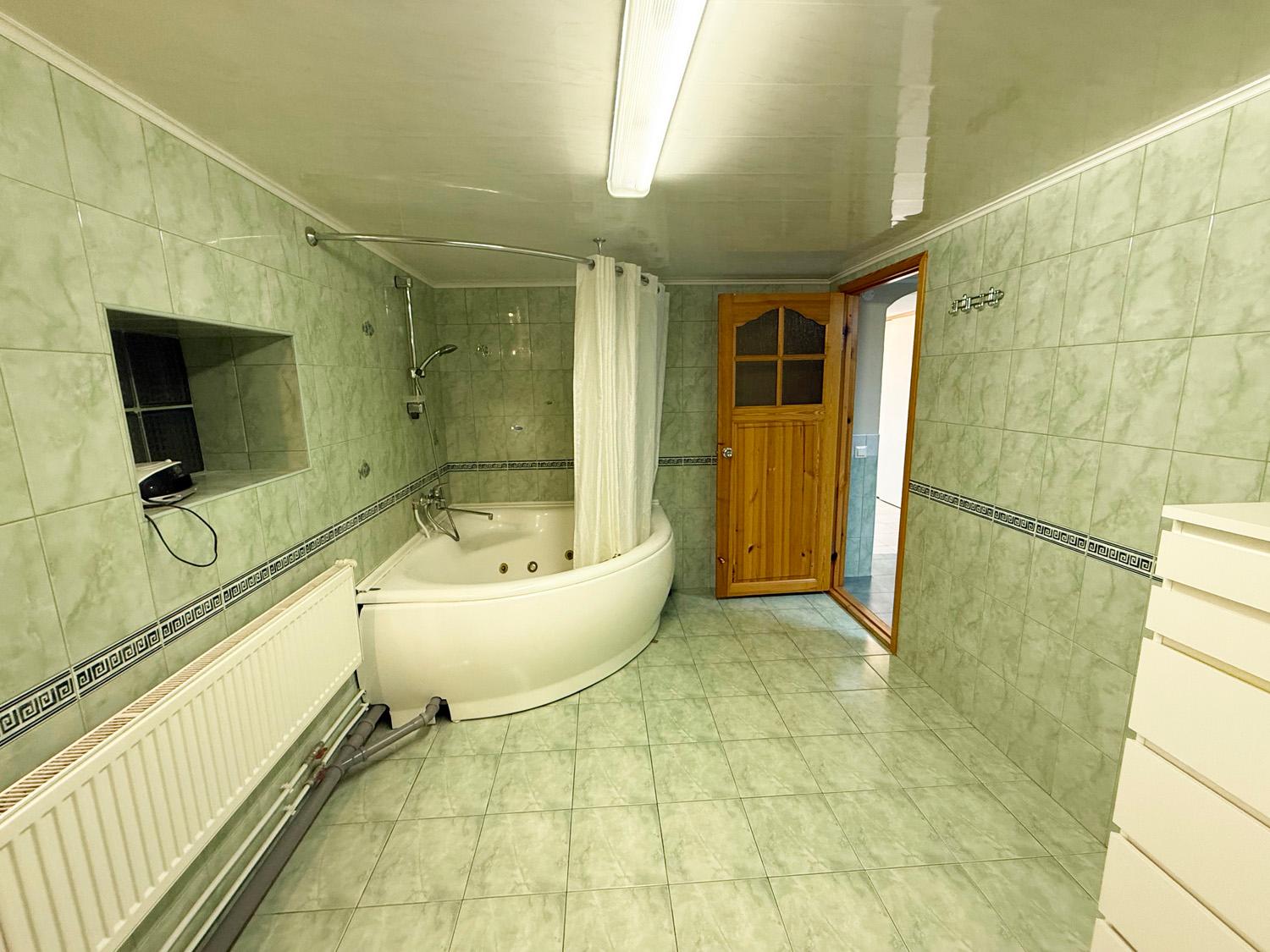 д. Вартемяги, ИЖС. Зимний коттедж 150 кв.м на участке 15 соток