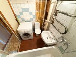 d48337c2-e361-4fb7-a865-66c3b064c15d