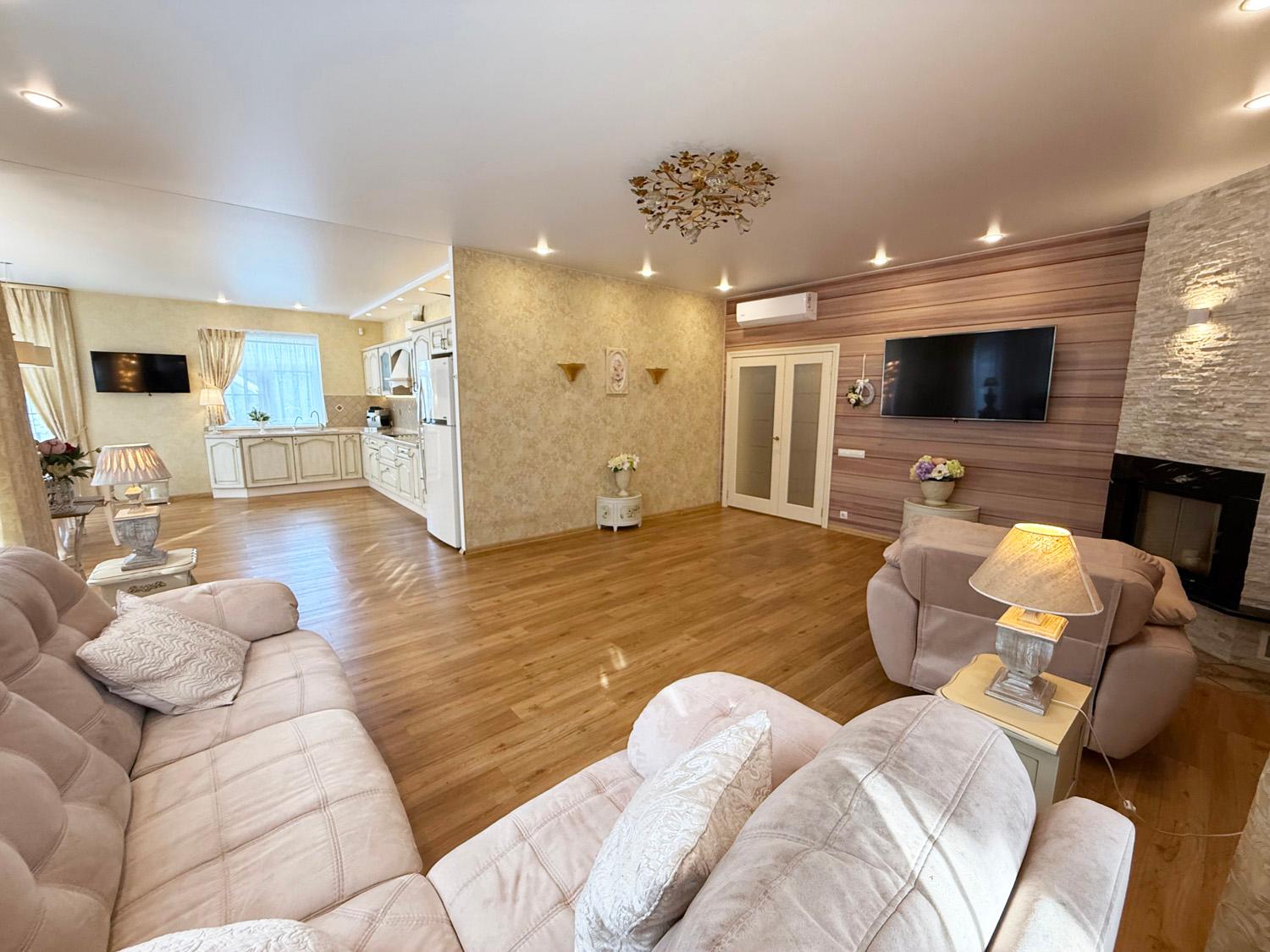 КП «Лемболово-Парк». Коттедж 317 кв.м на участке 15 соток В АРЕНДУ