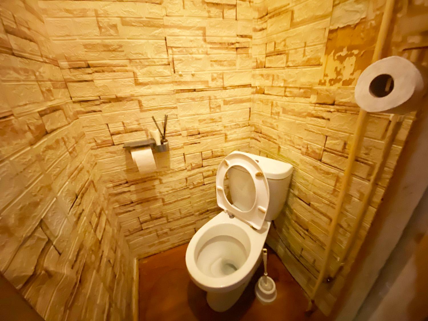 м. «Петроградская». Комната 13,2 кв.м