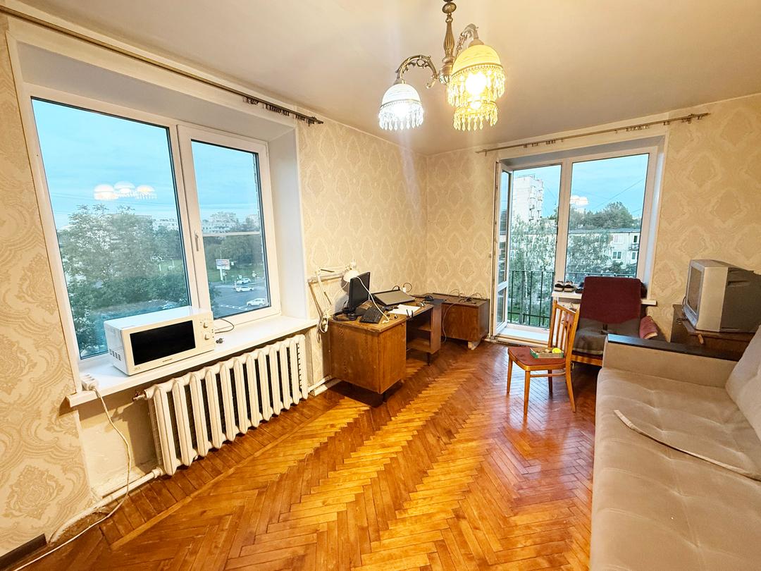 м. «Лесная». 2-комнатная квартира 42,5 кв.м