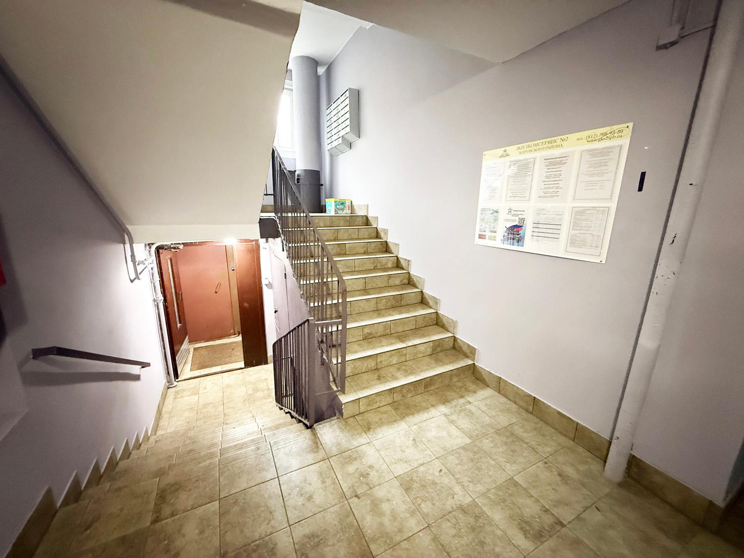 м. Автово. 2-комнатная квартира 43,9 кв.м