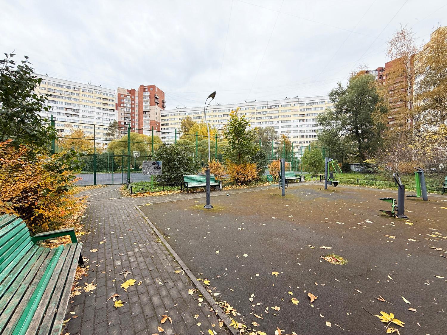 м. Автово. 2-комнатная квартира 43,9 кв.м