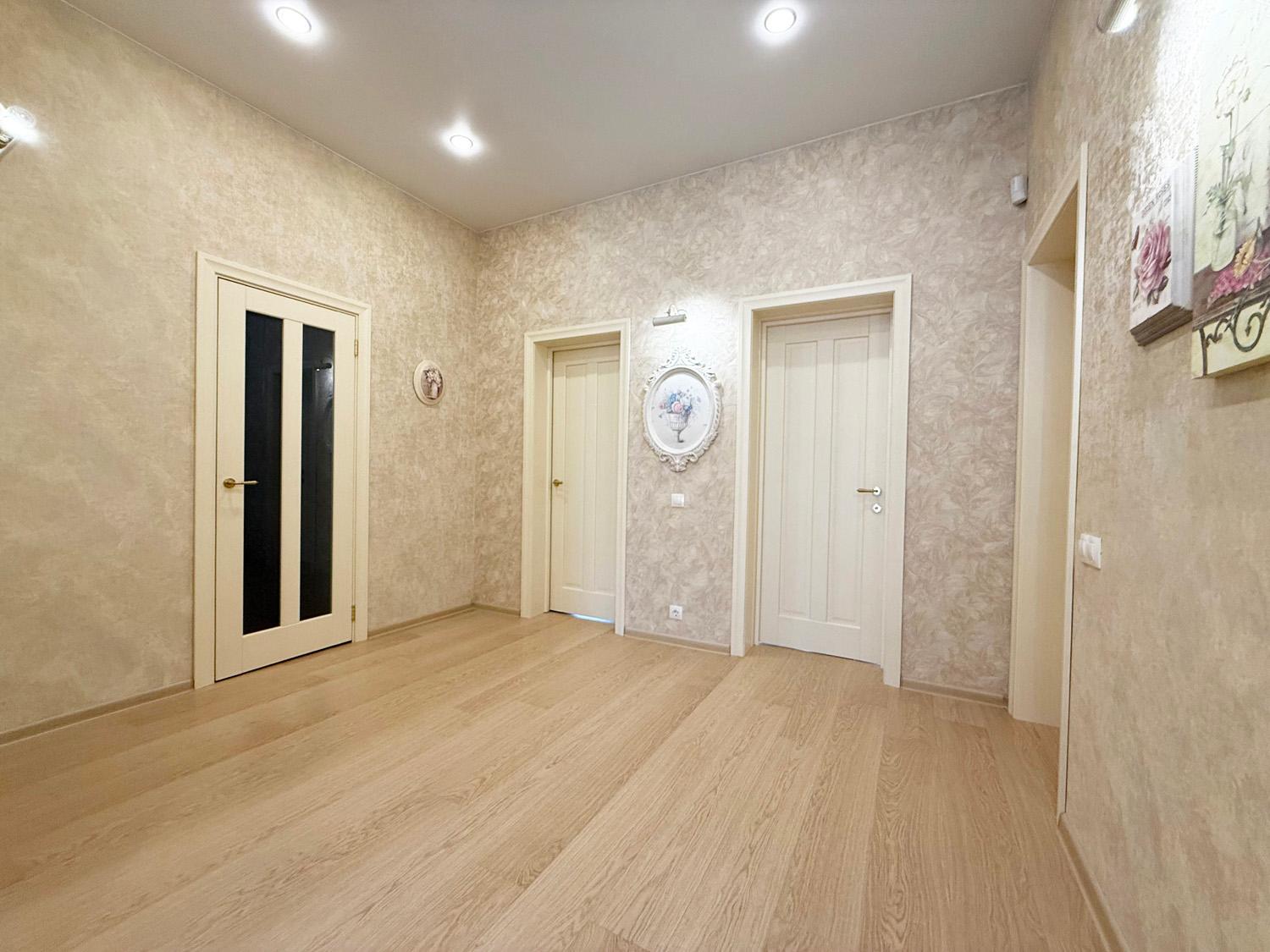 КП «Лемболово-Парк». Коттедж 317 кв.м на участке 15 соток В АРЕНДУ